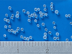 直径1mm前後の発泡粒